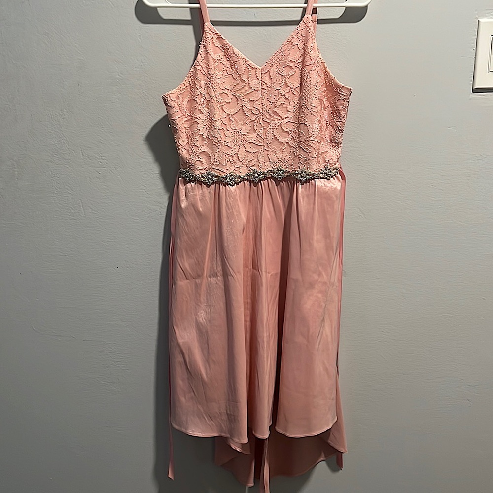 a size 14 rose gold dress with rhinestones.